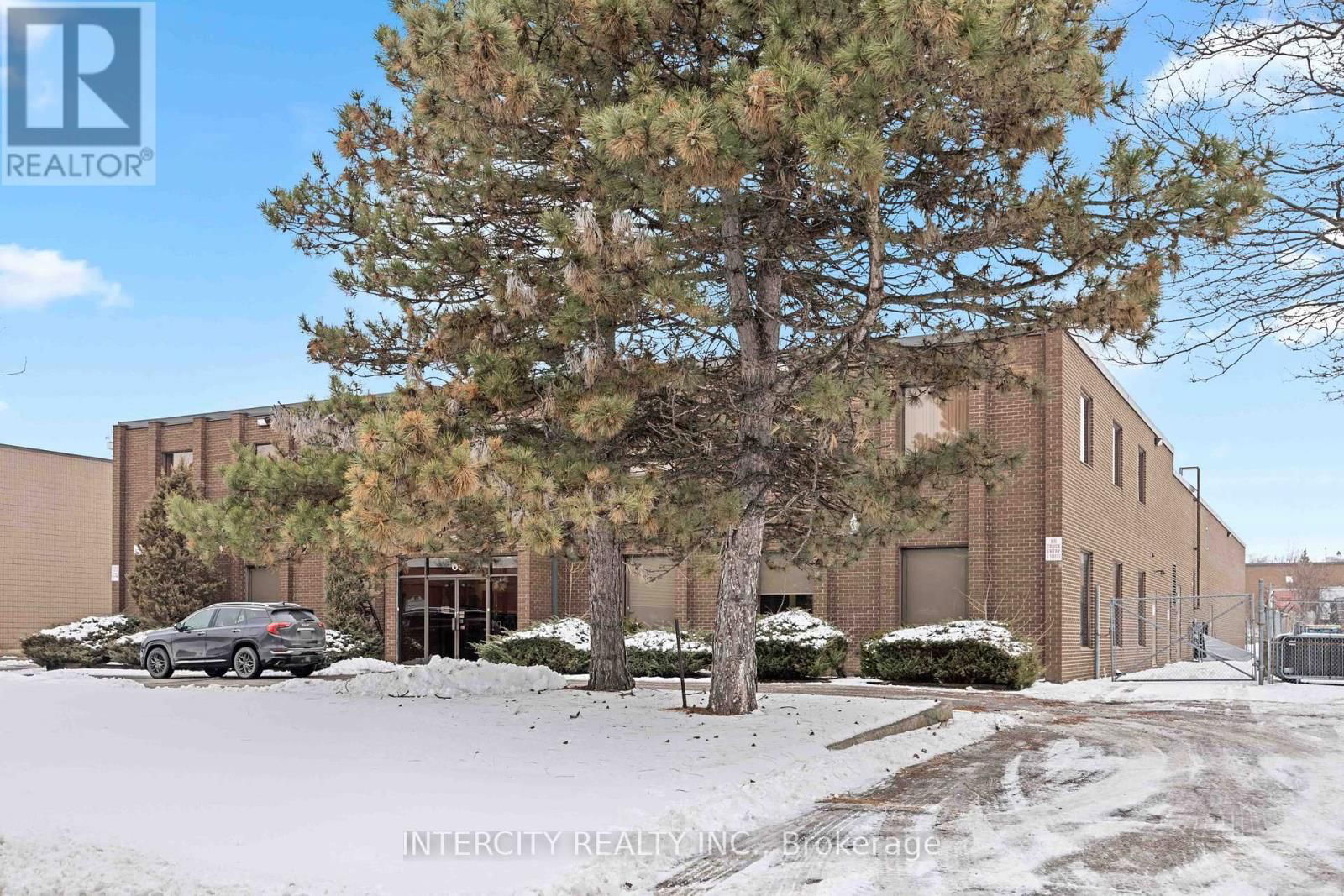 65 MELFORD DRIVE Image 2