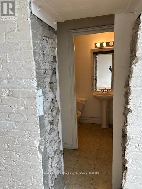 201B - 9 DAVIES AVENUE Image 5