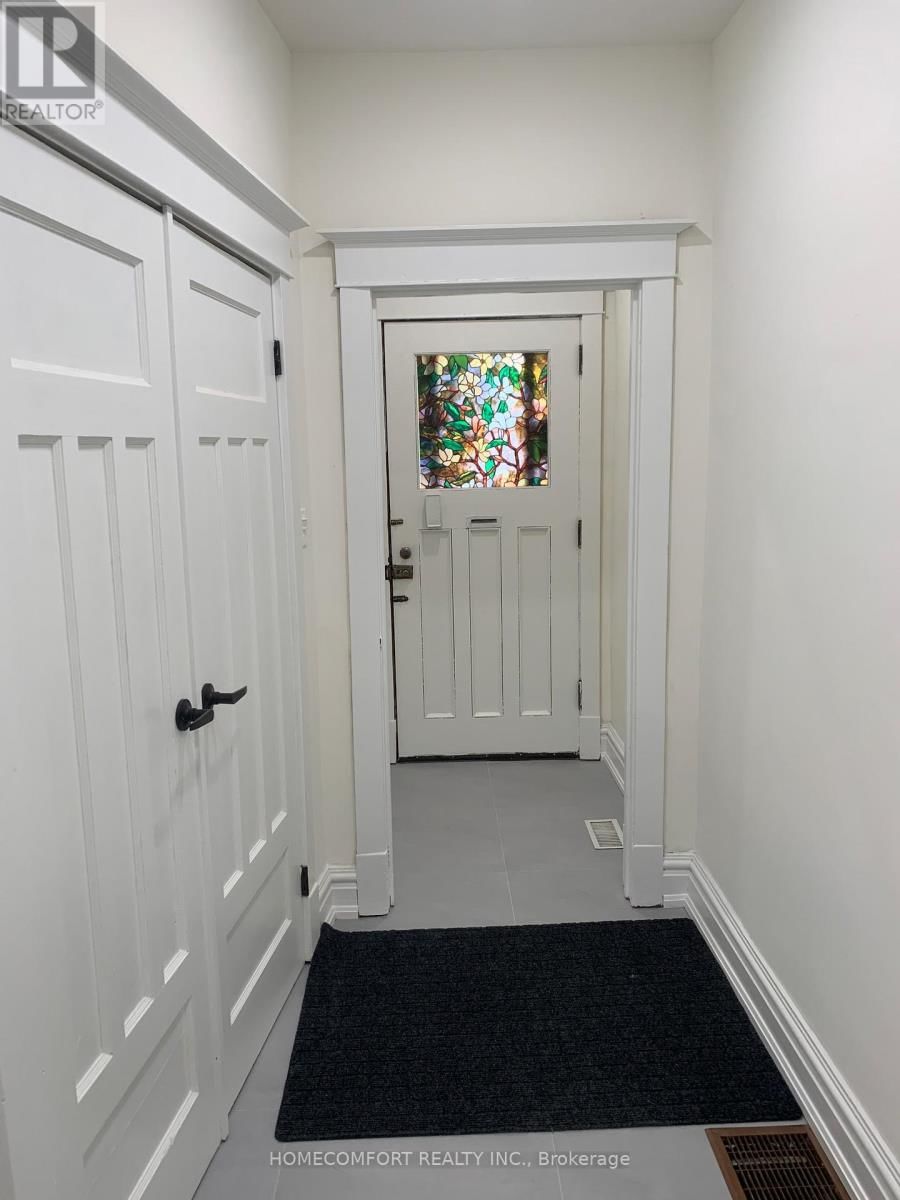Main - 33 STRATHMORE BOULEVARD Image 12