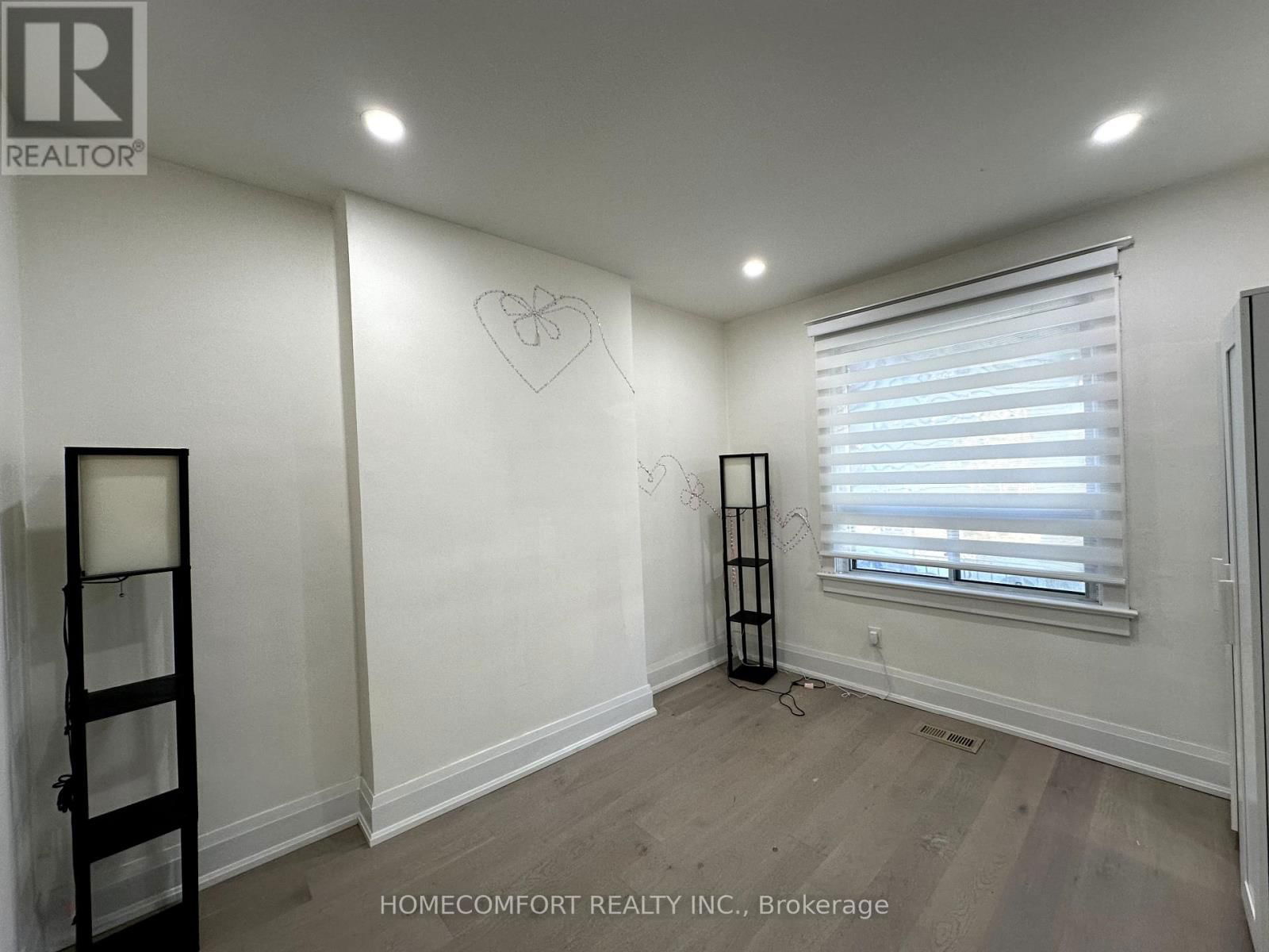 Main - 33 STRATHMORE BOULEVARD Image 3