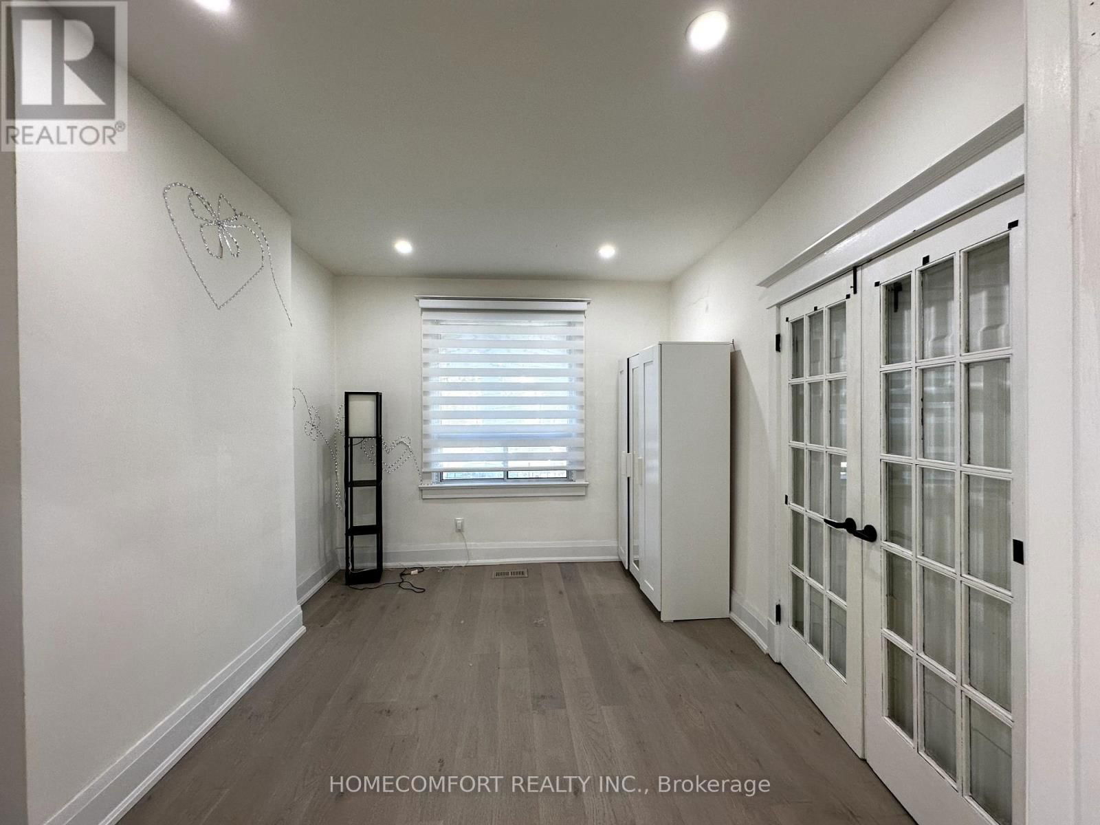 Main - 33 STRATHMORE BOULEVARD Image 4