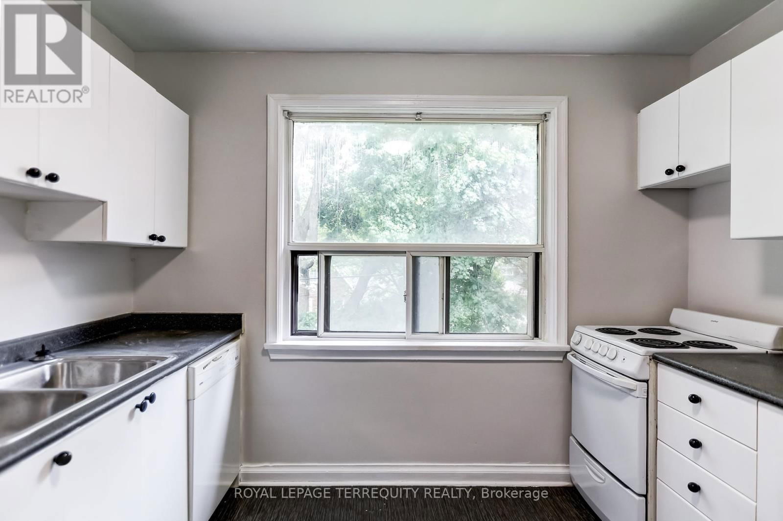 2563 KINGSTON ROAD Image 25