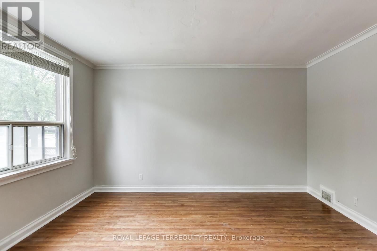 2563 KINGSTON ROAD Image 6