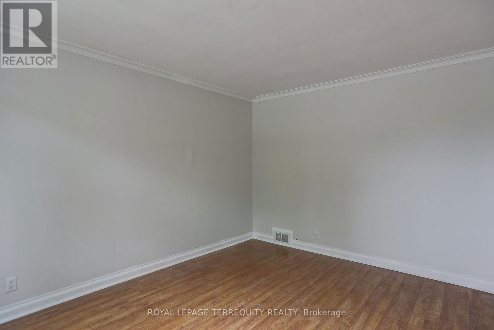 2563 KINGSTON ROAD Image 7