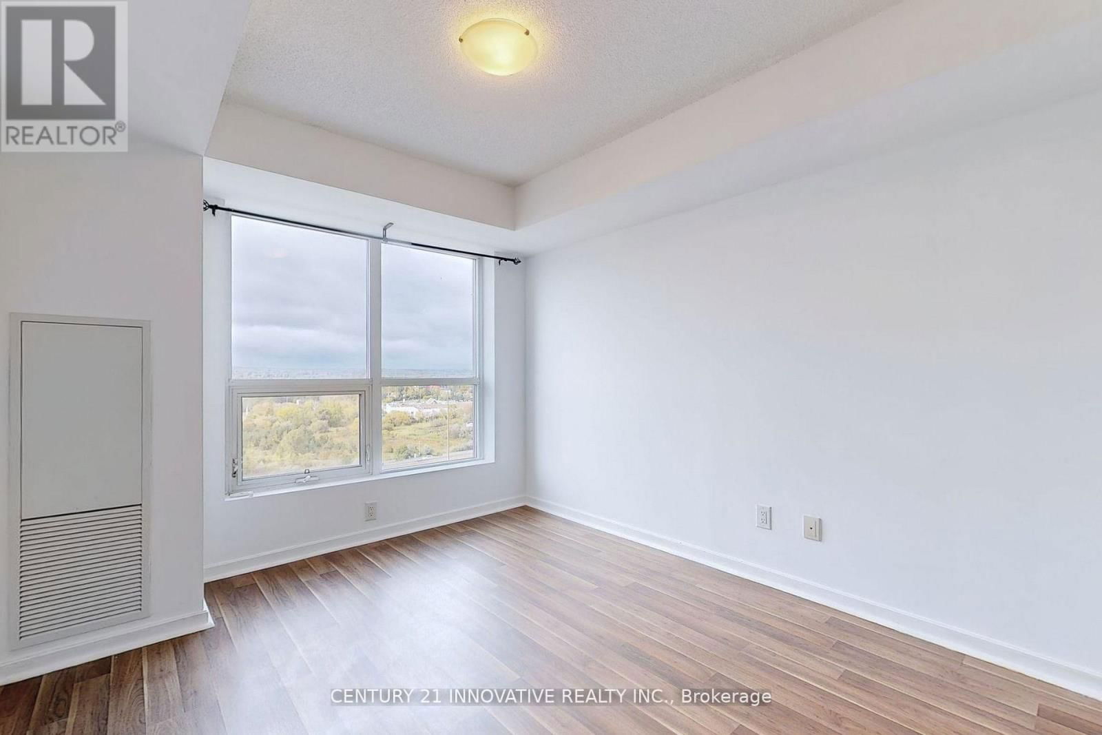 1308 - 1235 BAYLY STREET Image 21