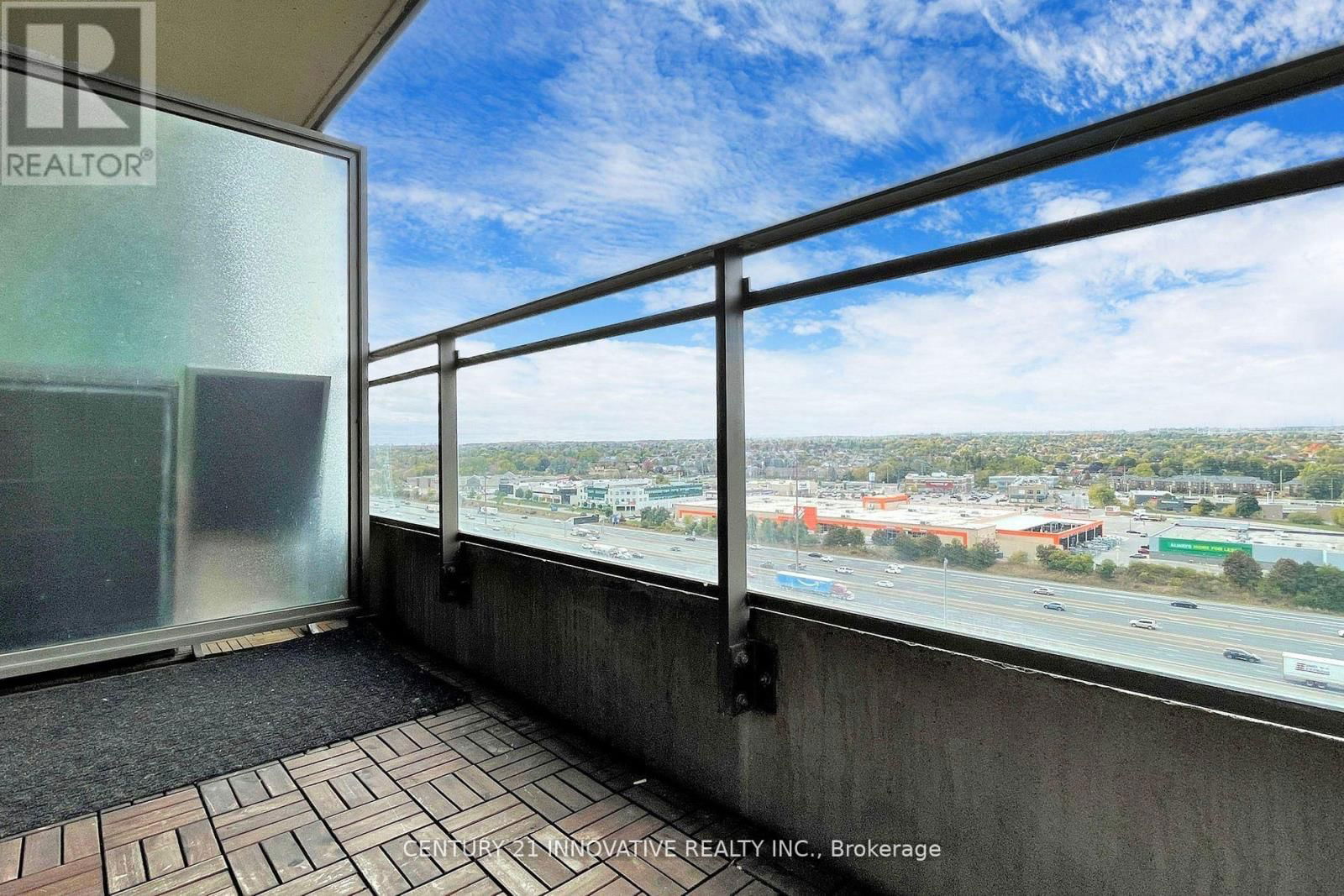 1308 - 1235 BAYLY STREET Image 31