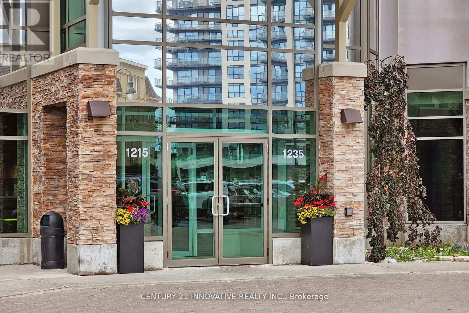 1308 - 1235 BAYLY STREET Image 4