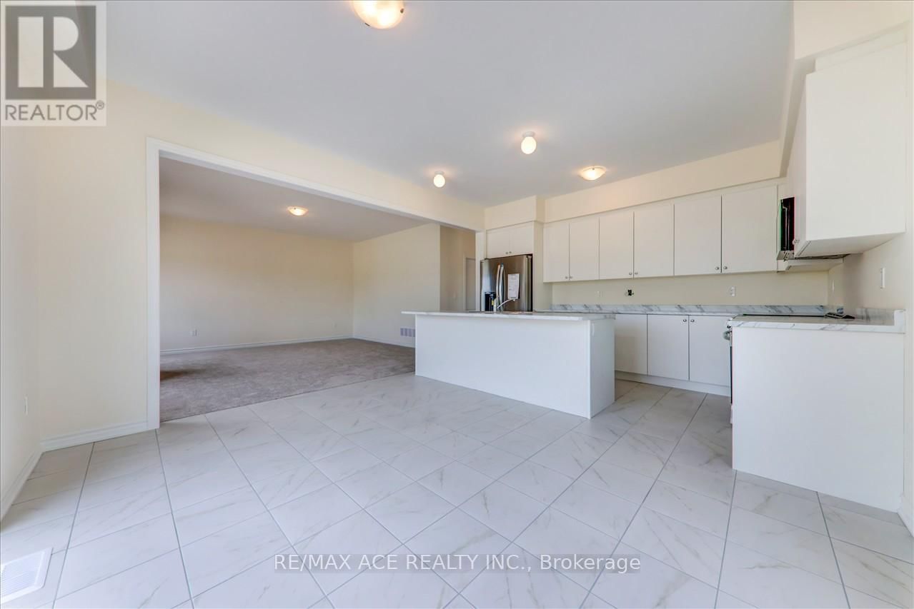 55 ROBIN TRAIL Image 12