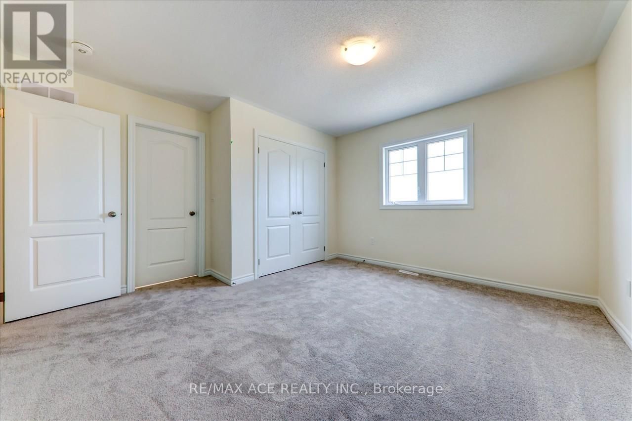 55 ROBIN TRAIL Image 28