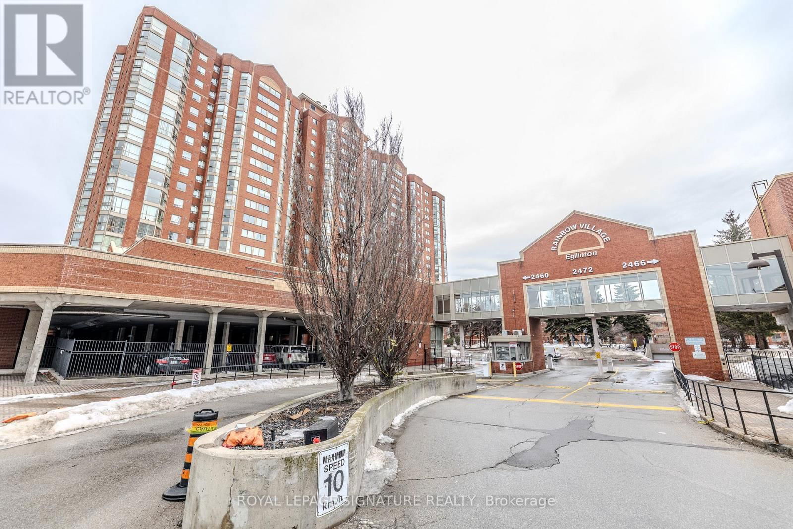 808 - 2460 EGLINTON AVENUE EAST Image 1