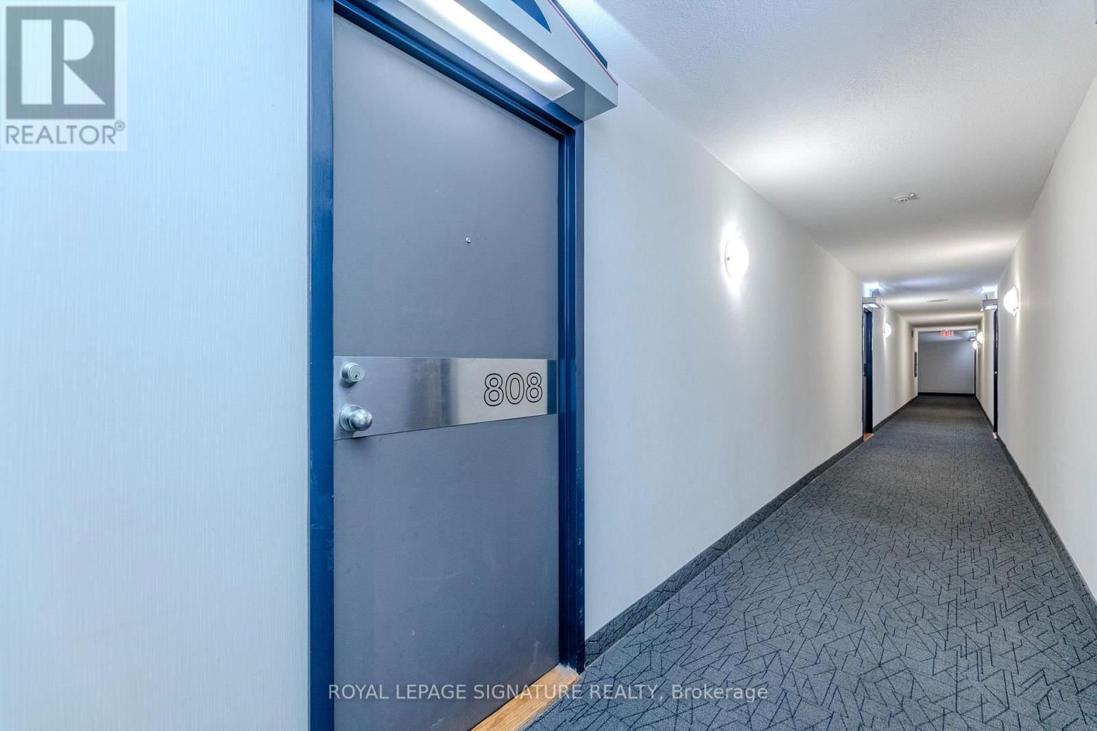808 - 2460 EGLINTON AVENUE EAST Image 7
