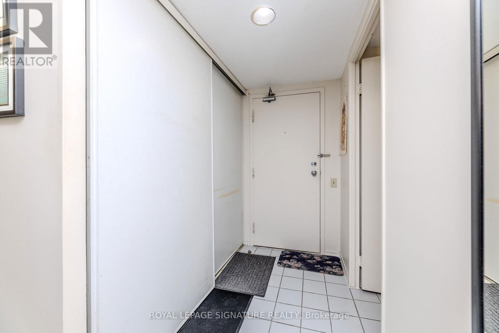 808 - 2460 EGLINTON AVENUE EAST Image 8