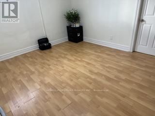 201 - 174 RITSON ROAD SOUTH Image 2