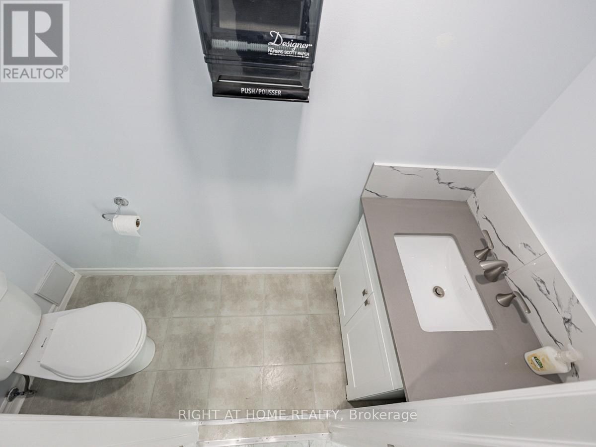 2nd Floor - 600 GERRARD STREET EAST Image 8