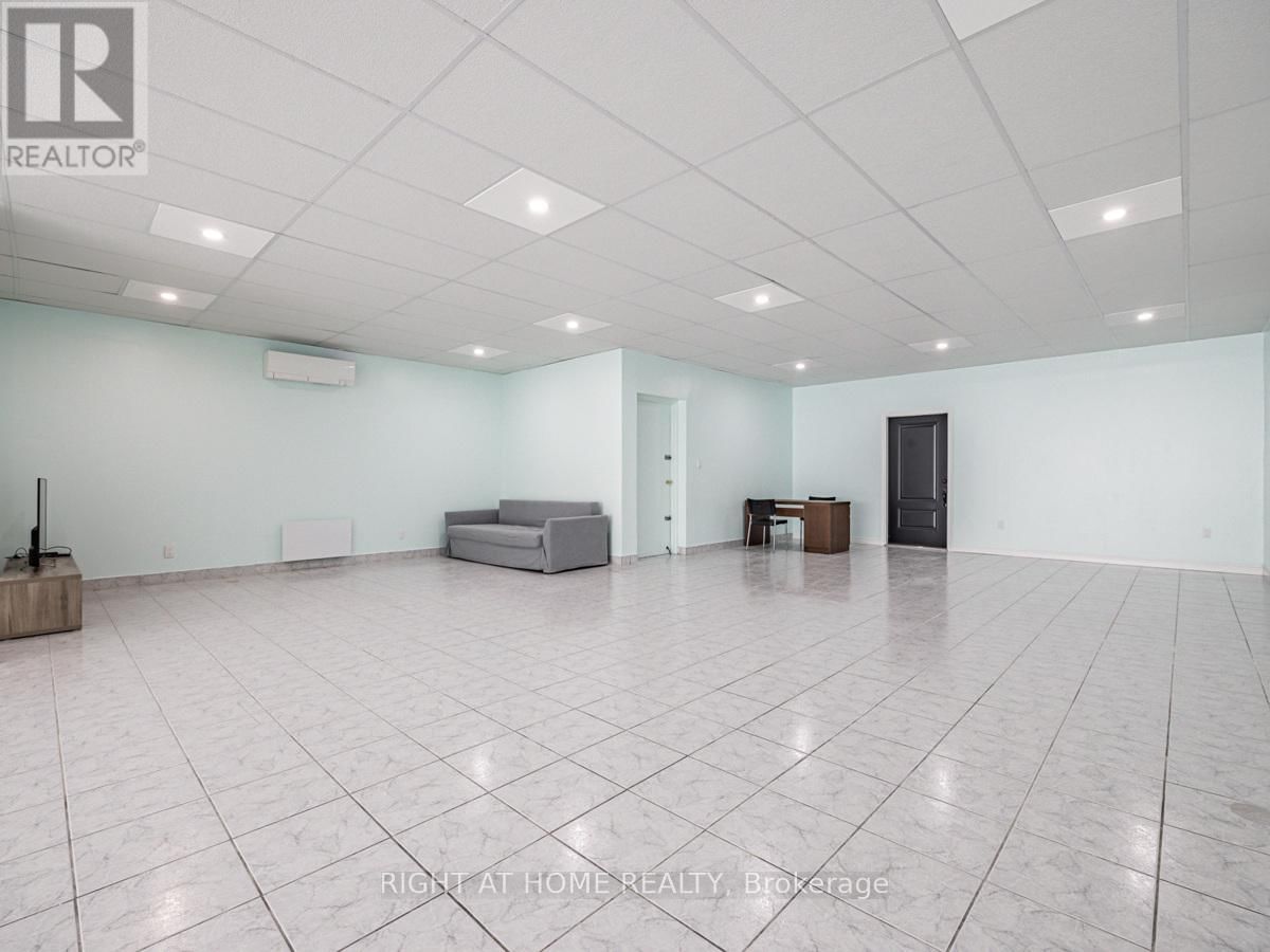 2nd Floor - 600 GERRARD STREET EAST Image 9