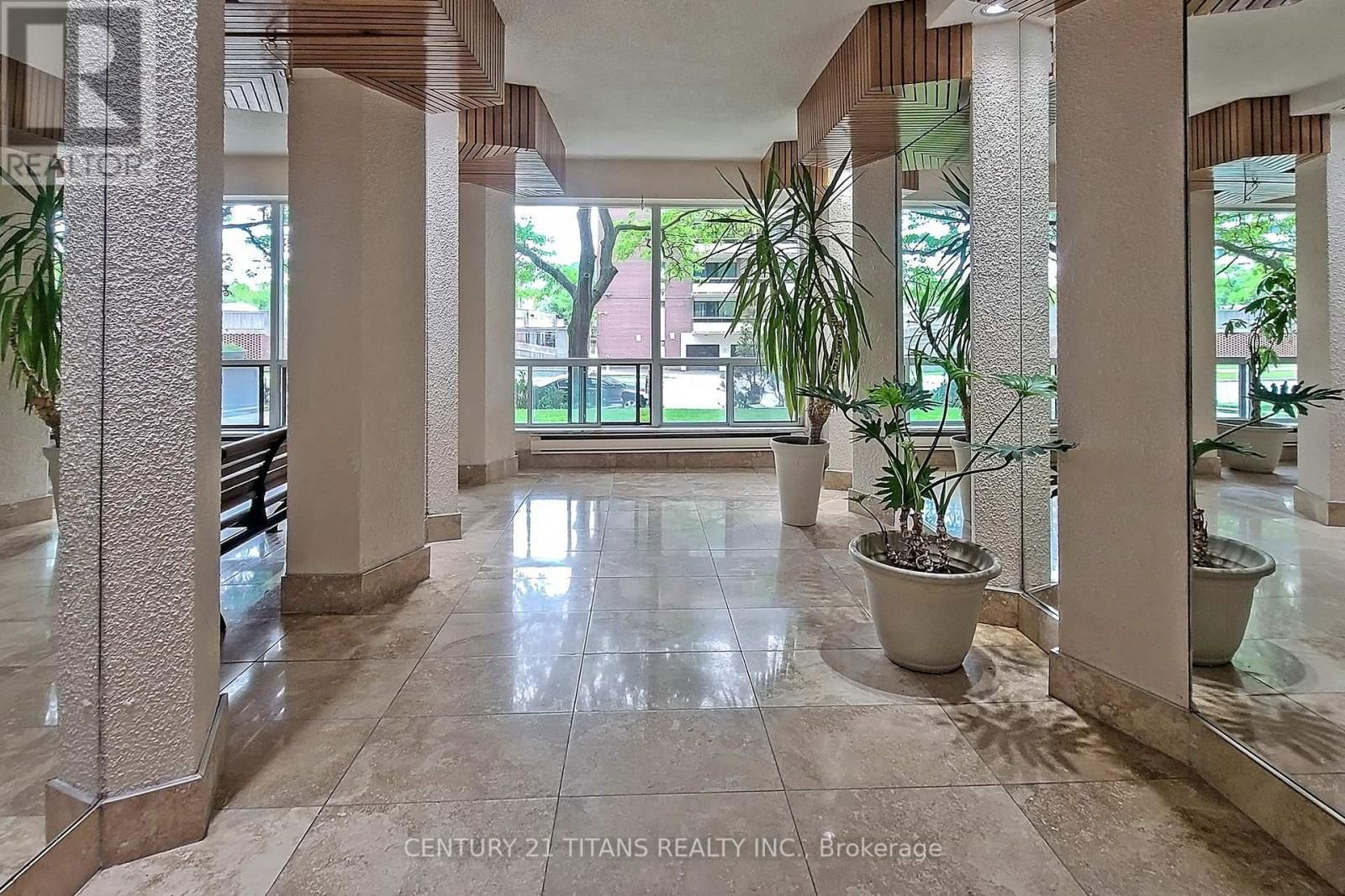 1208 - 20 GILDER DRIVE Image 11