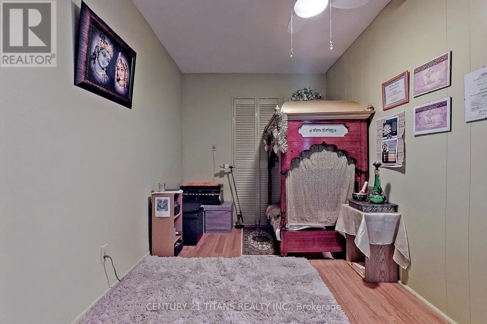 1208 - 20 GILDER DRIVE Image 26