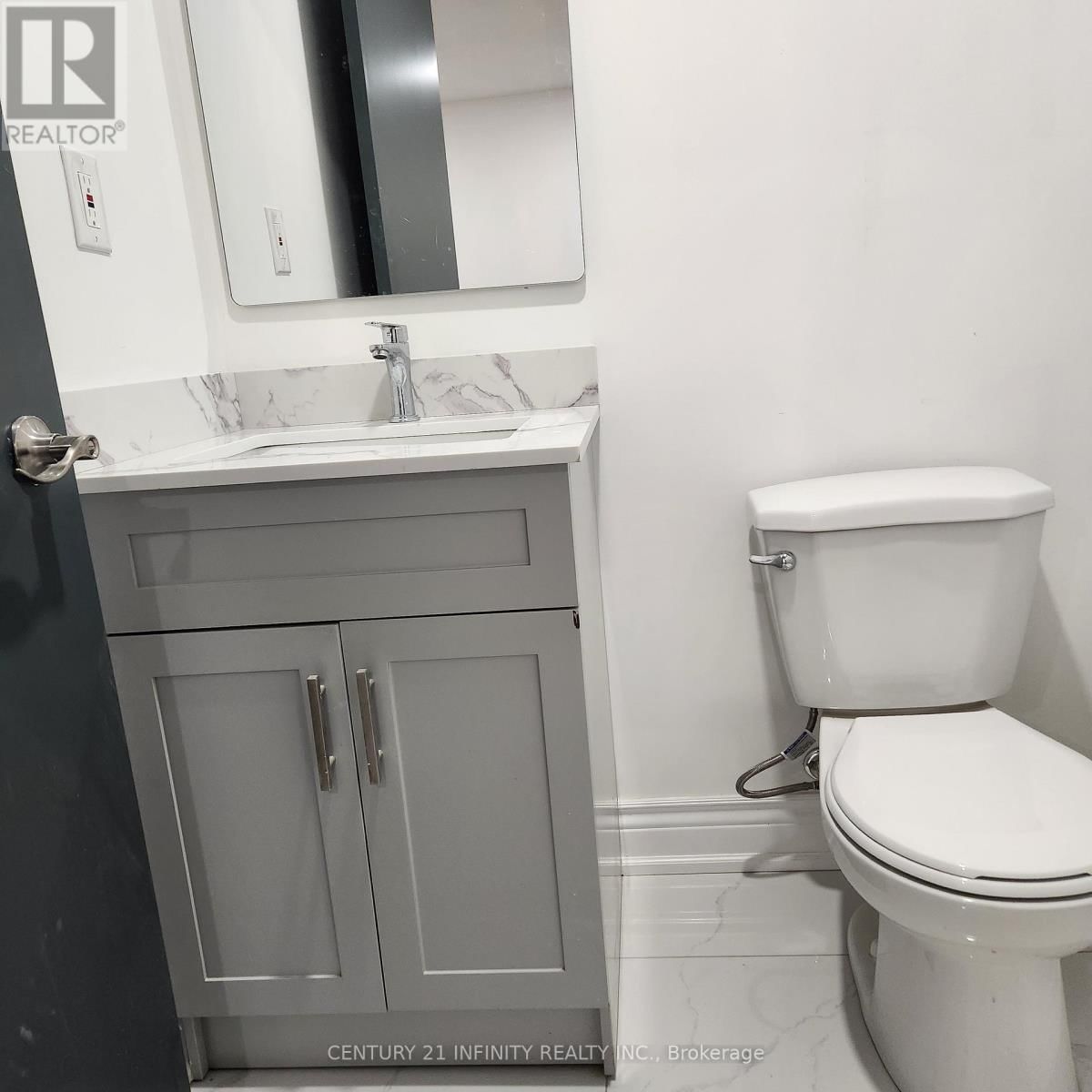 Unit 1 - 164 DIVISION STREET Image 4