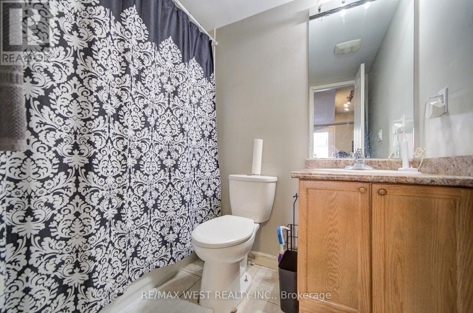 65 - 735 SHEPPARD AVENUE Image 27