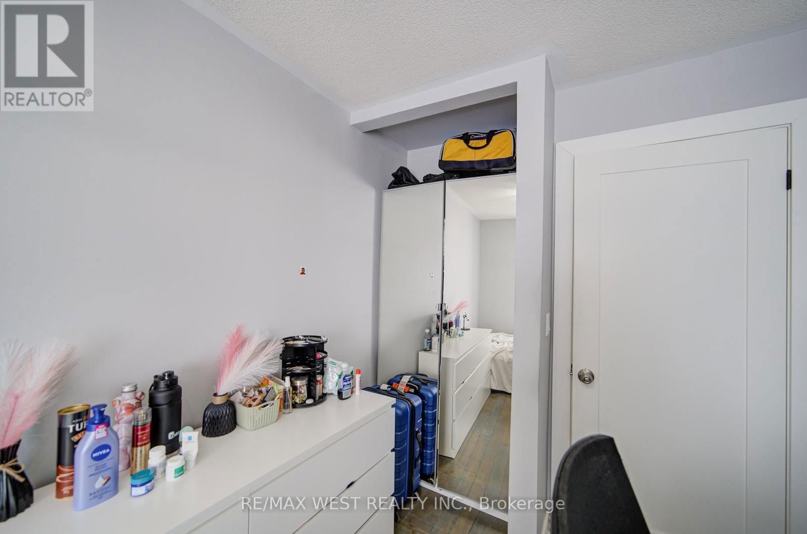 65 - 735 SHEPPARD AVENUE Image 34