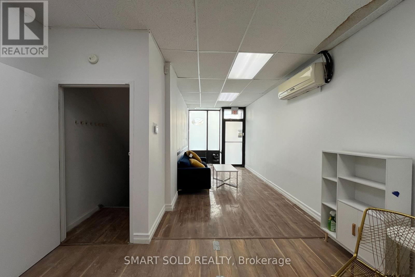 381 DONLANDS AVENUE Image 3