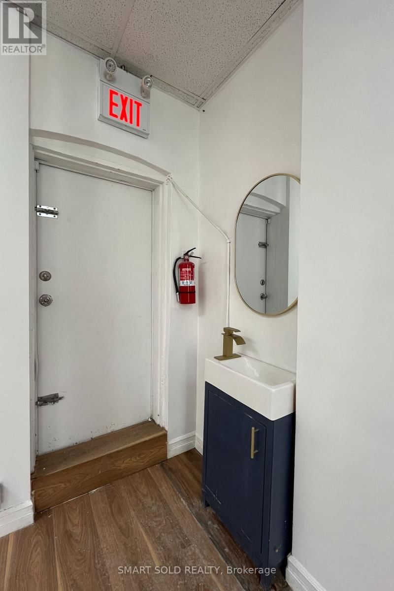 381 DONLANDS AVENUE Image 5