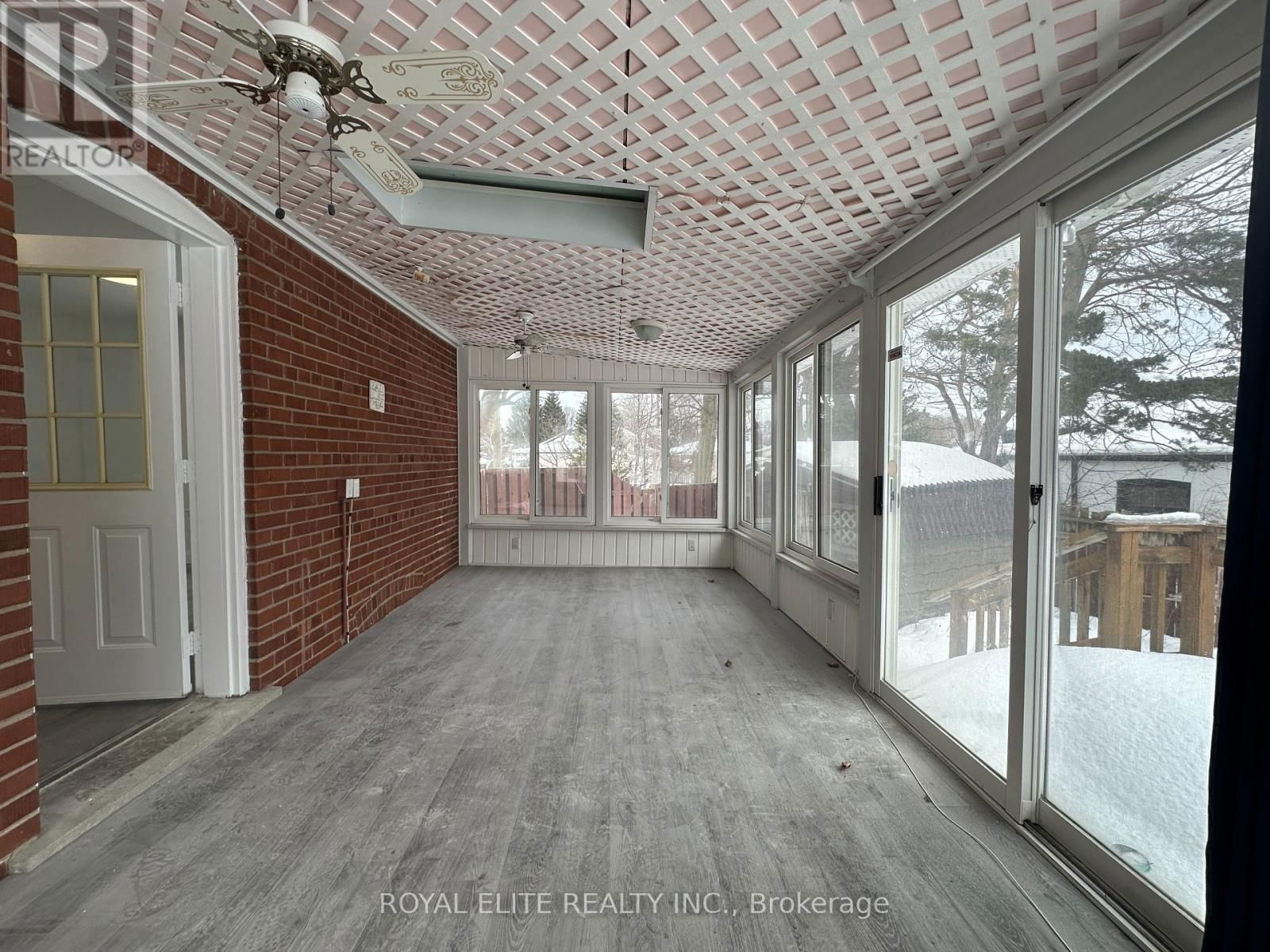 MAIN - 19 MONTGOMERY AVENUE Image 29