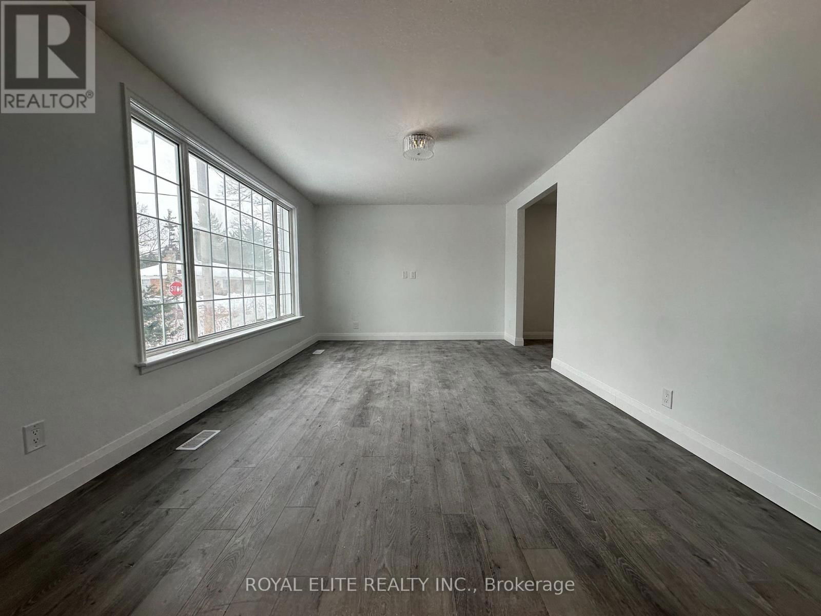 MAIN - 19 MONTGOMERY AVENUE Image 31