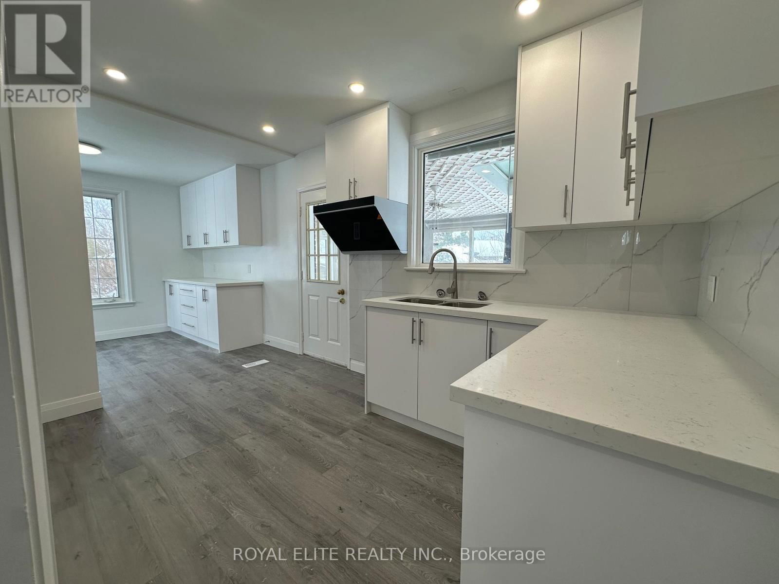 MAIN - 19 MONTGOMERY AVENUE Image 4