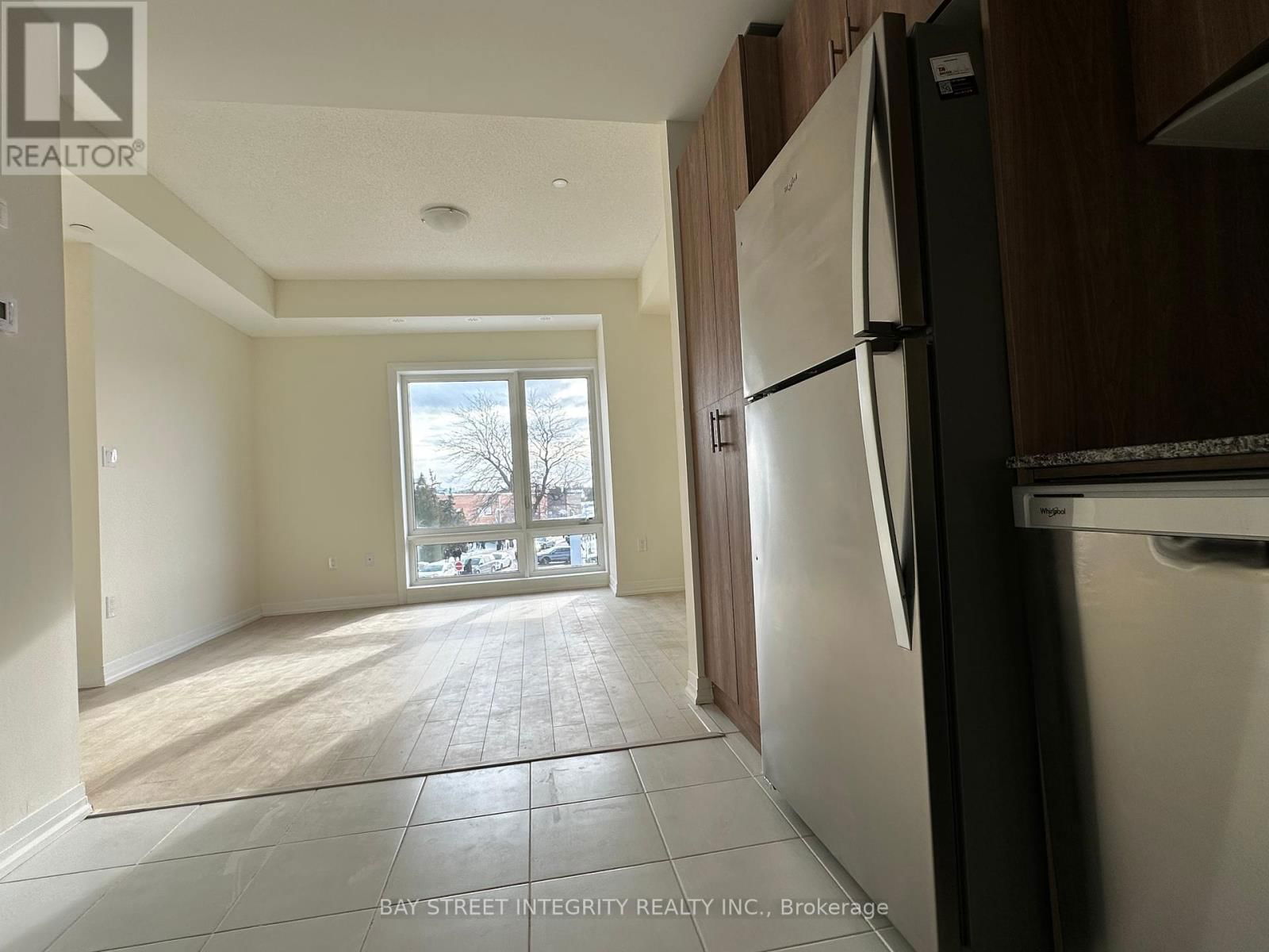 15 - 155 TAPSCOTT ROAD Image 6
