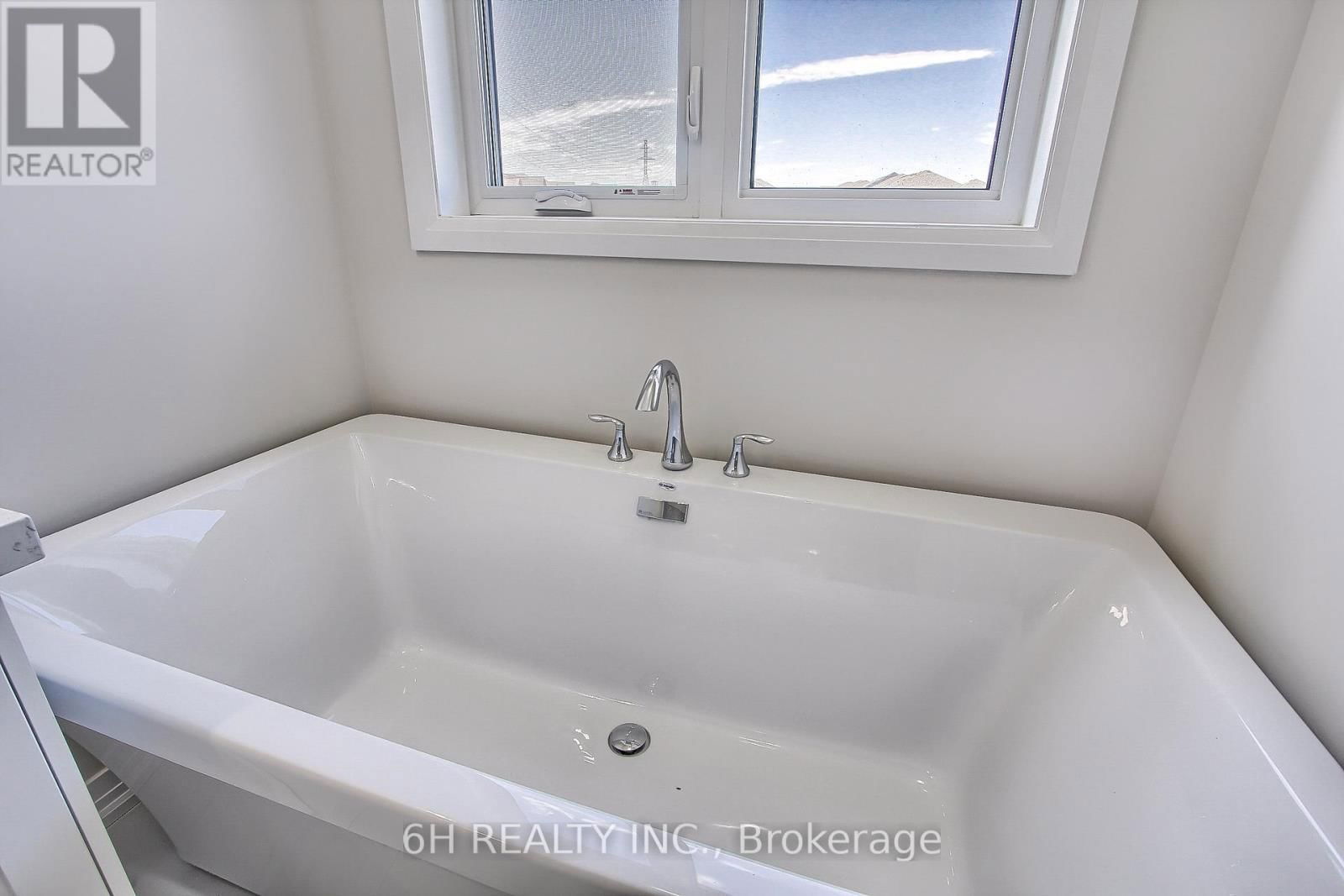 2616 HIBISCUS DRIVE Image 30