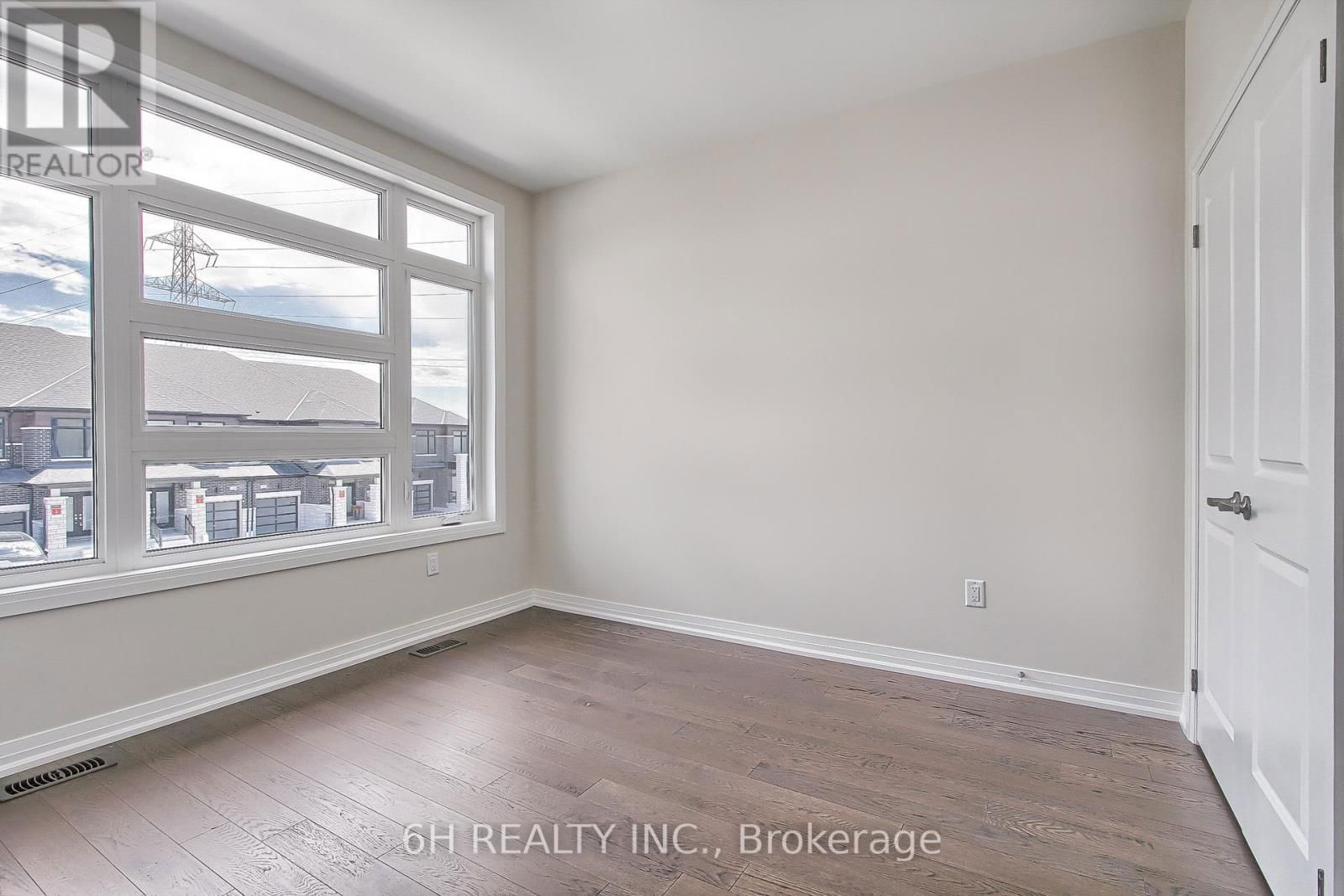 2616 HIBISCUS DRIVE Image 36