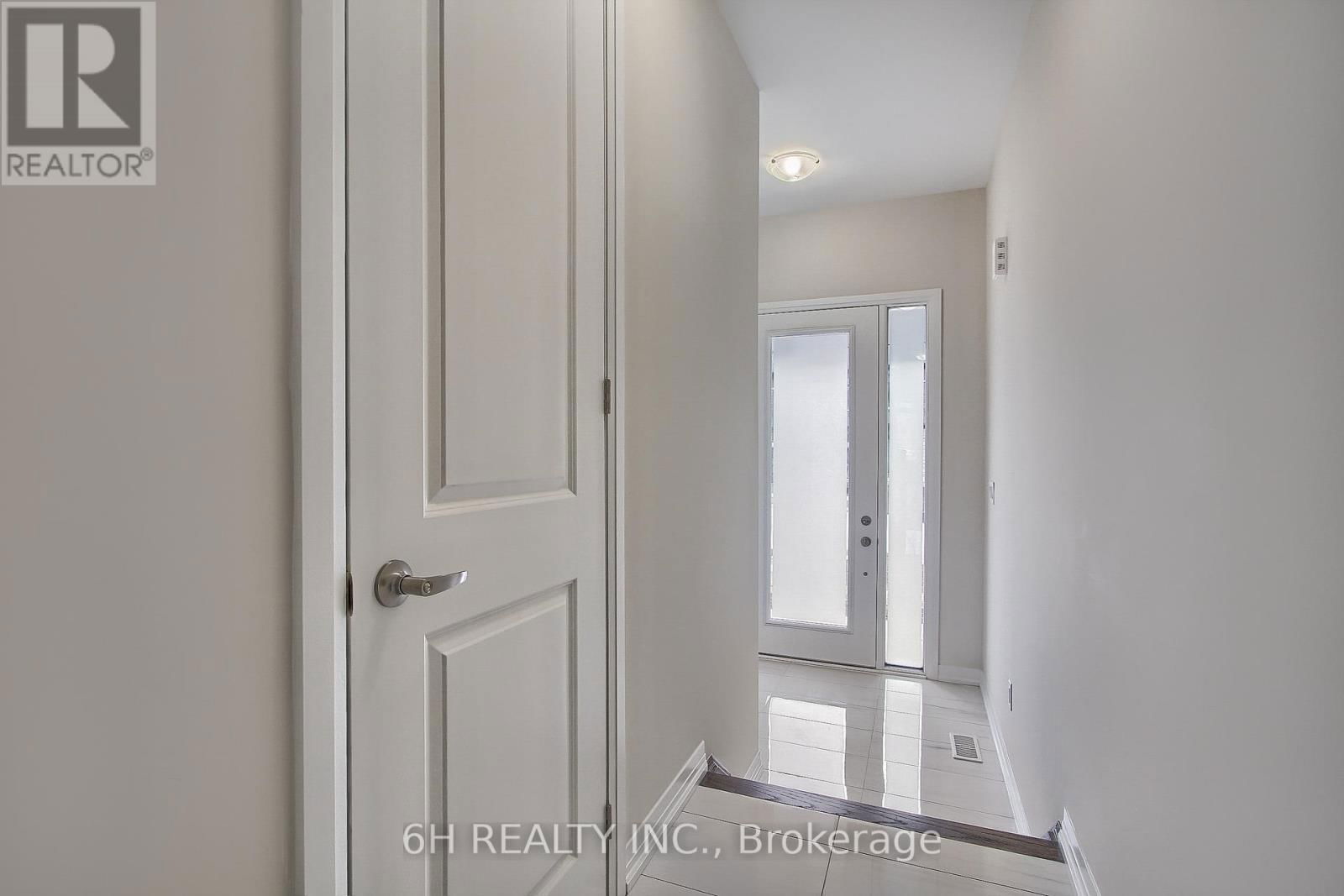 2616 HIBISCUS DRIVE Image 6
