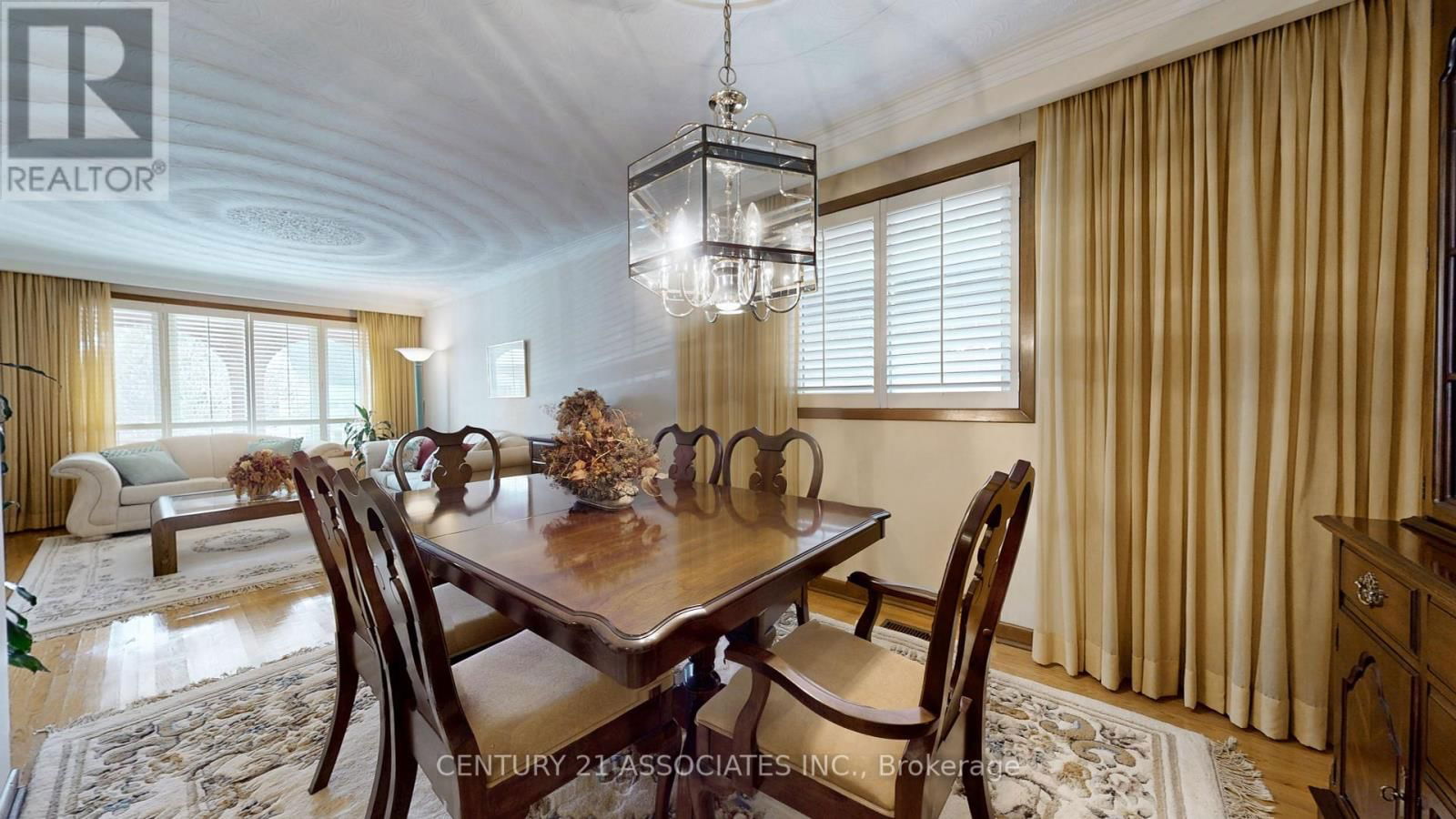 1217 ALEXANDRA AVENUE Image 12