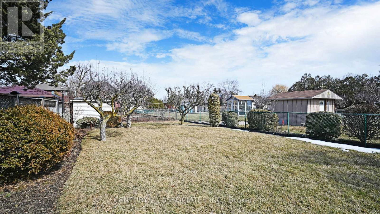 1217 ALEXANDRA AVENUE Image 46