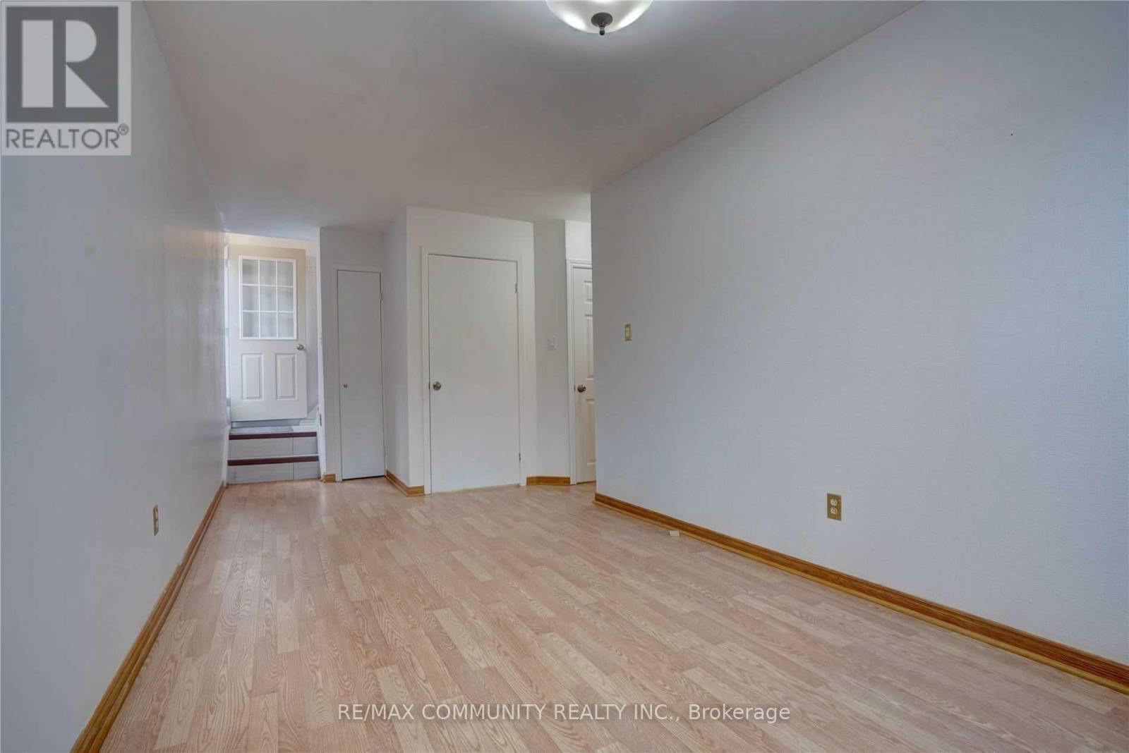435 MAPLEWOOD DRIVE Image 5