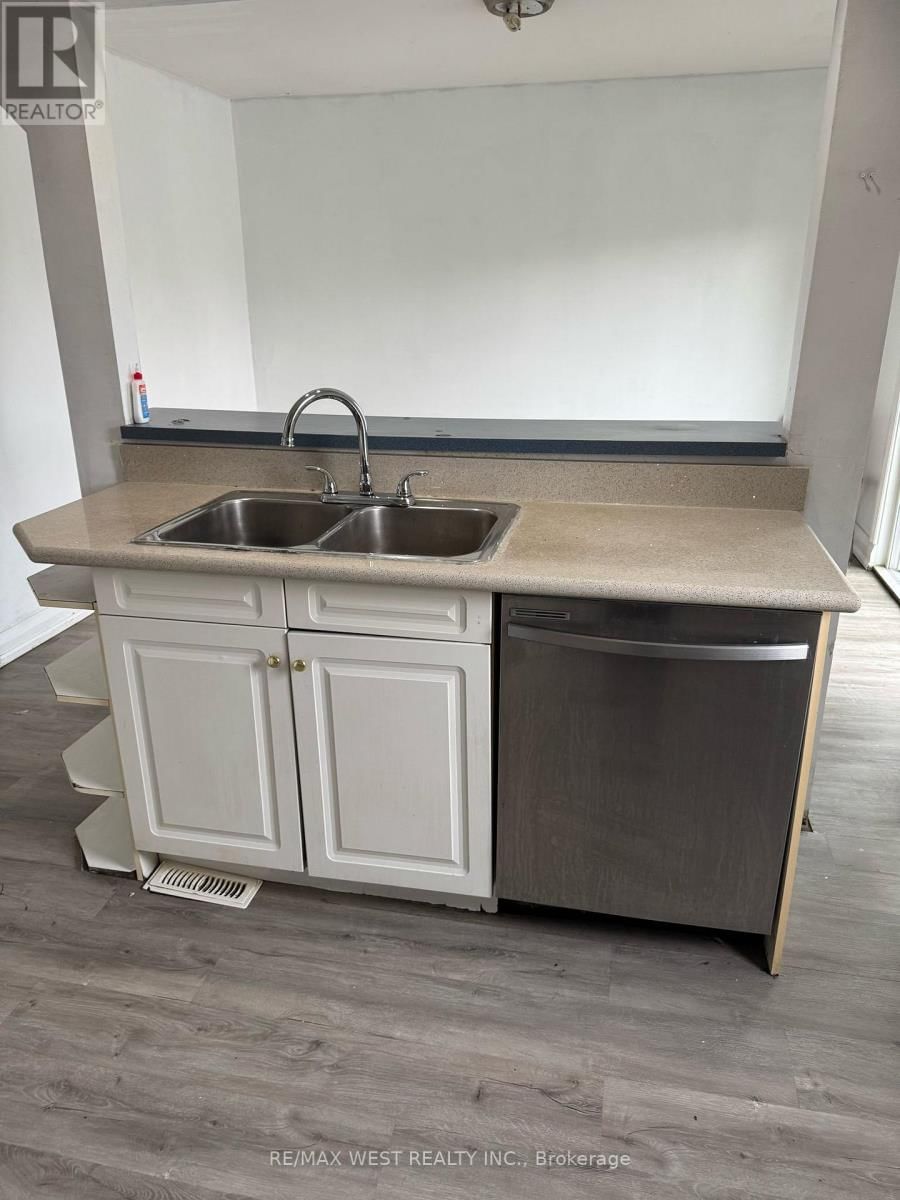 6 VALERIE ROAD Image 6