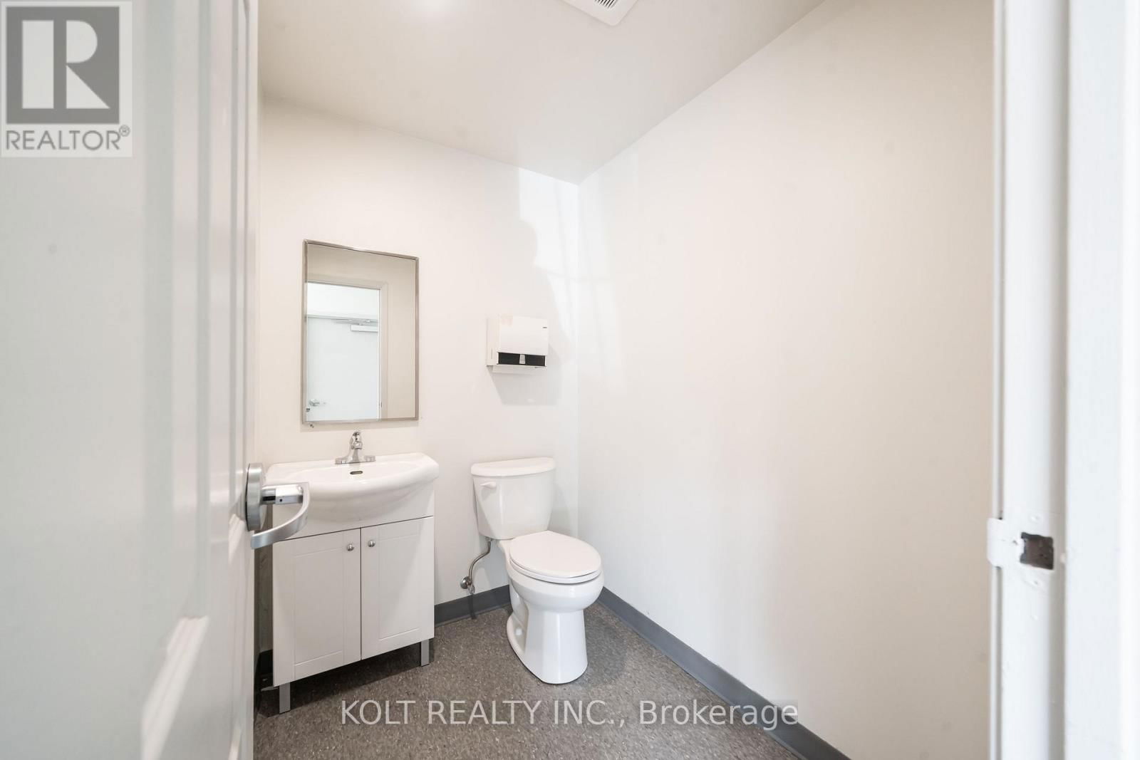 Unit 8 - 465 MILNER AVENUE Image 11