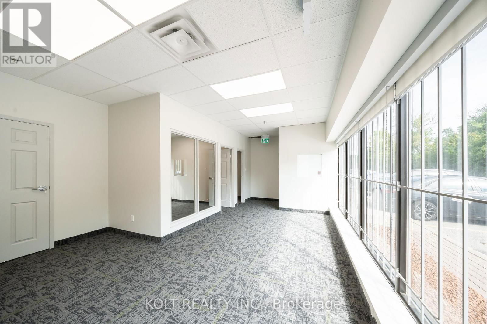 Unit 8 - 465 MILNER AVENUE Image 4