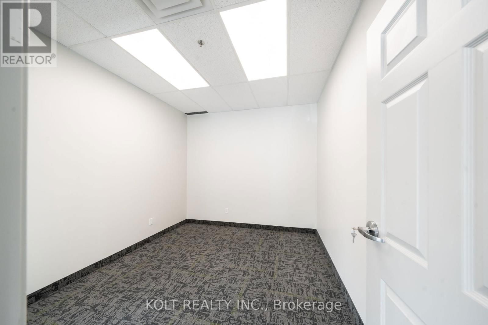 Unit 8 - 465 MILNER AVENUE Image 8