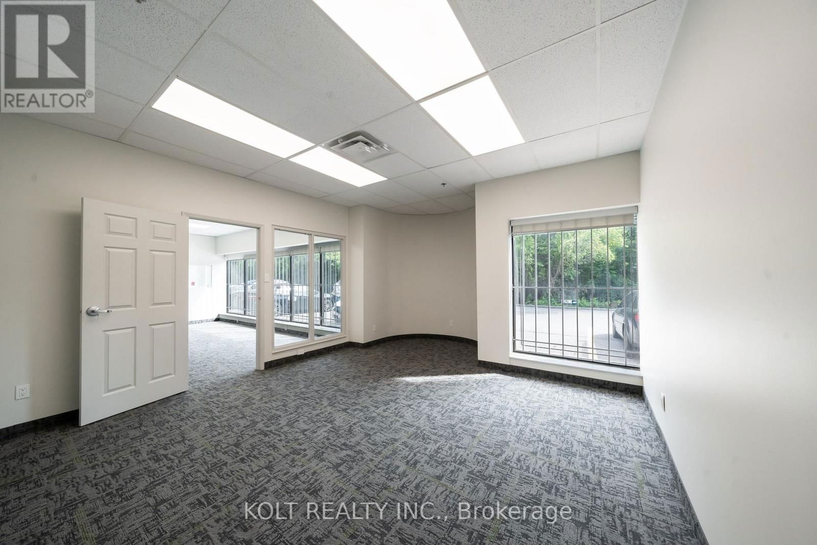 Unit 8 - 465 MILNER AVENUE Image 9