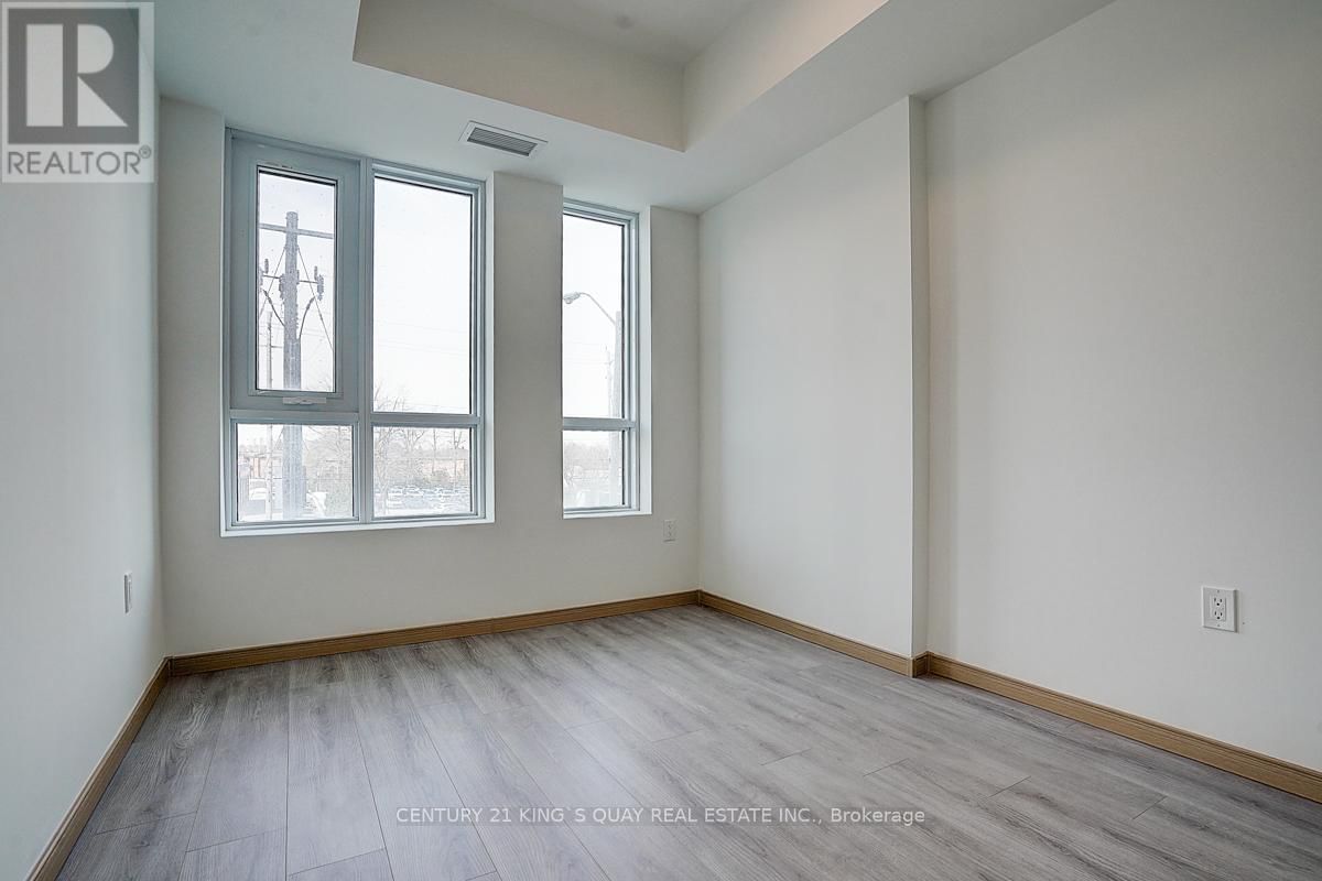 216 - 3421 SHEPPARD AVENUE EAST Image 25