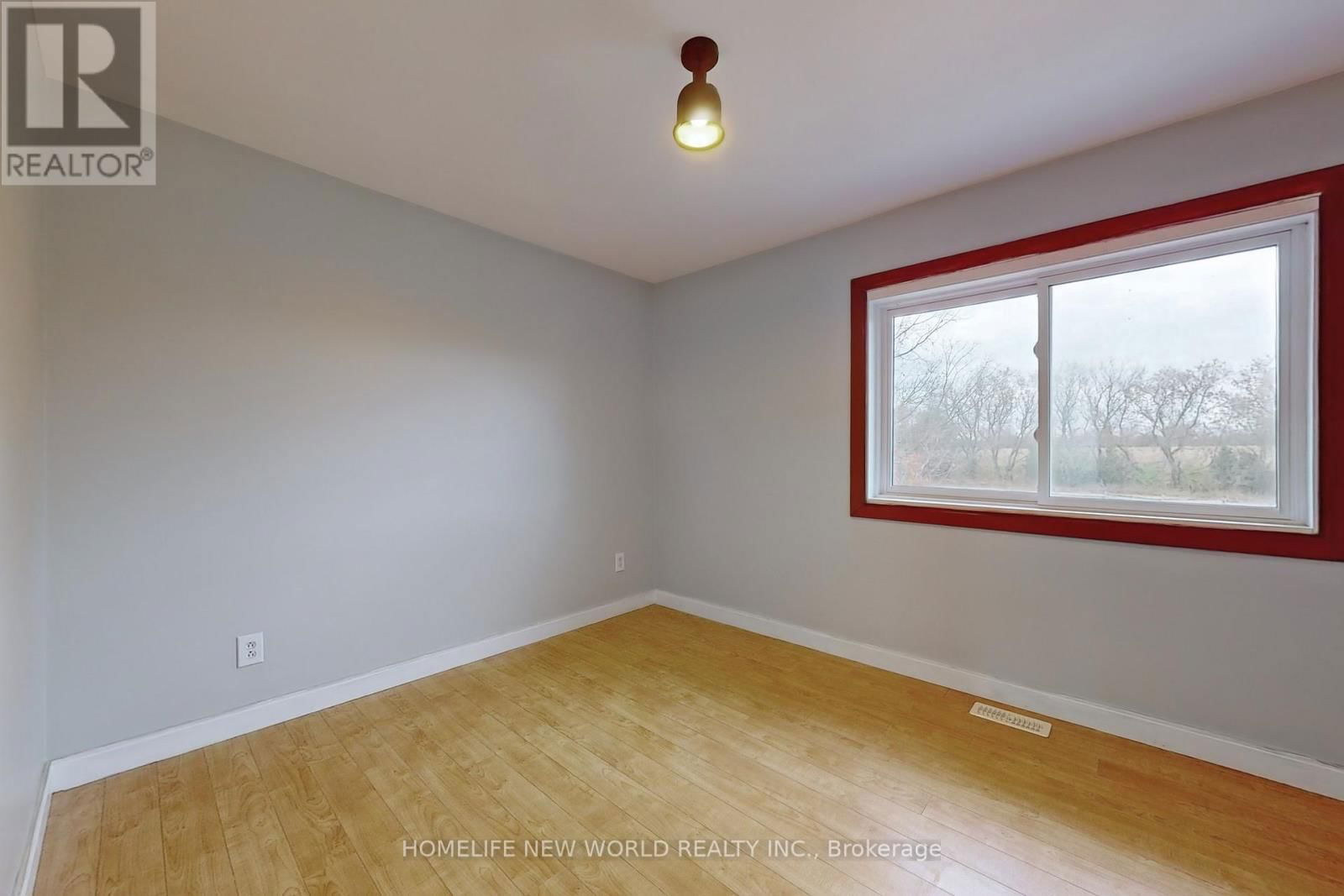 3025 MOFFAT ROAD Image 26