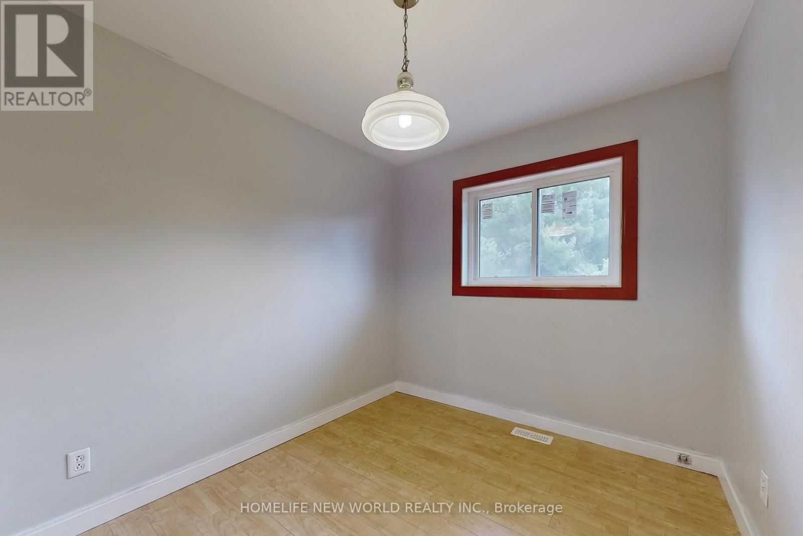 3025 MOFFAT ROAD Image 28