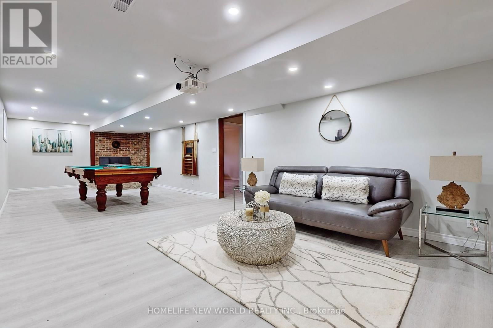 3025 MOFFAT ROAD Image 34