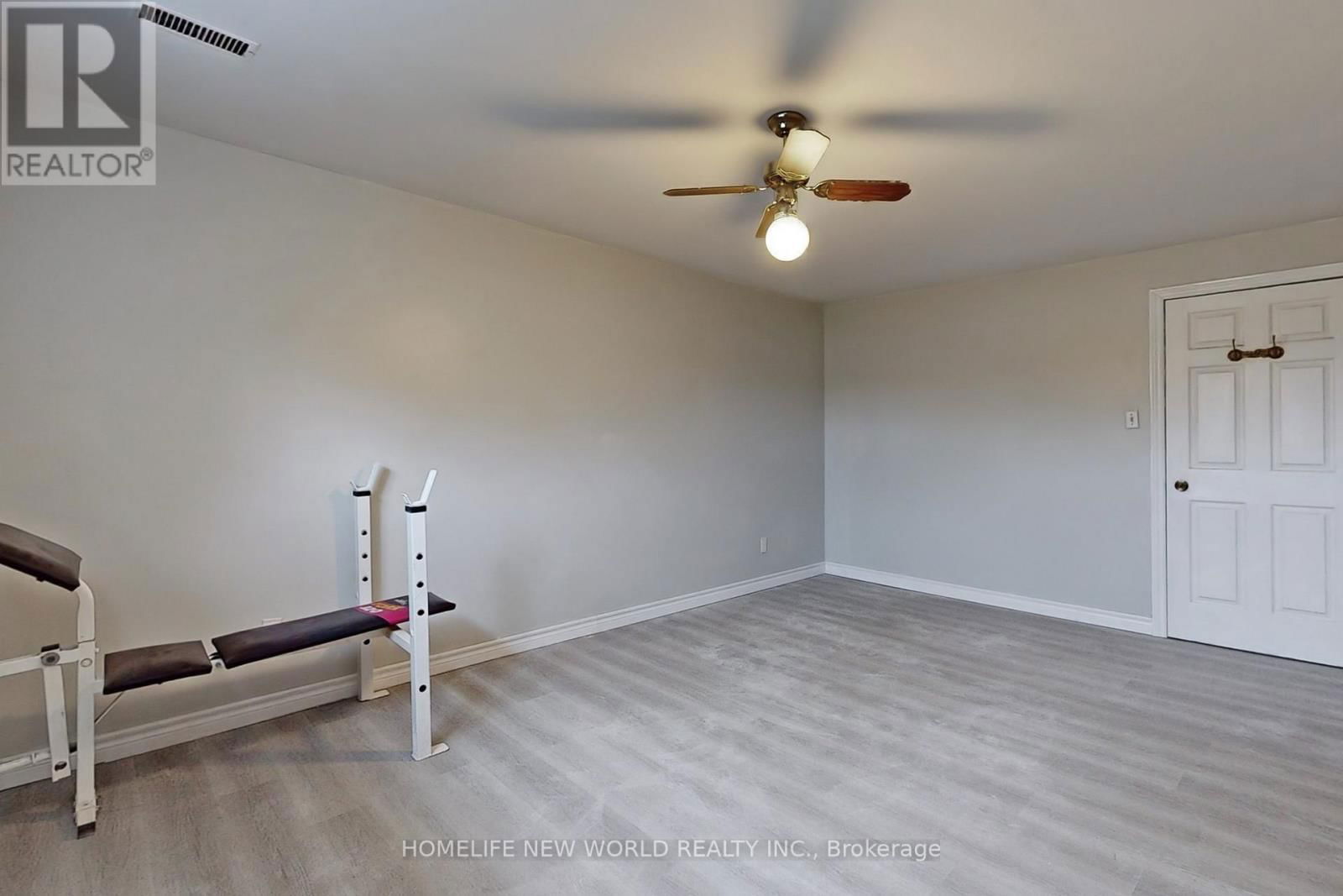 3025 MOFFAT ROAD Image 36