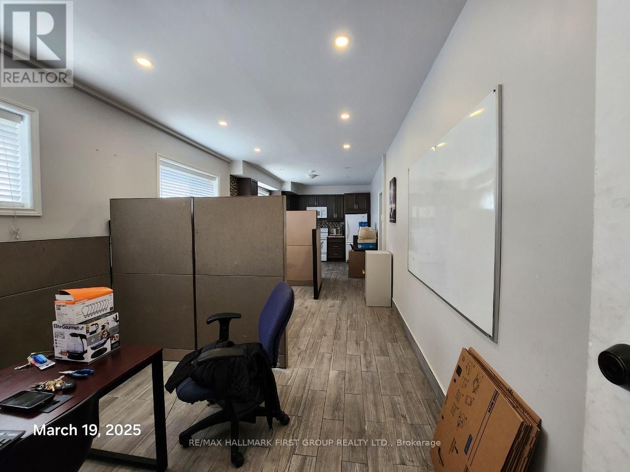 1400 DUNDAS STREET EAST Image 18
