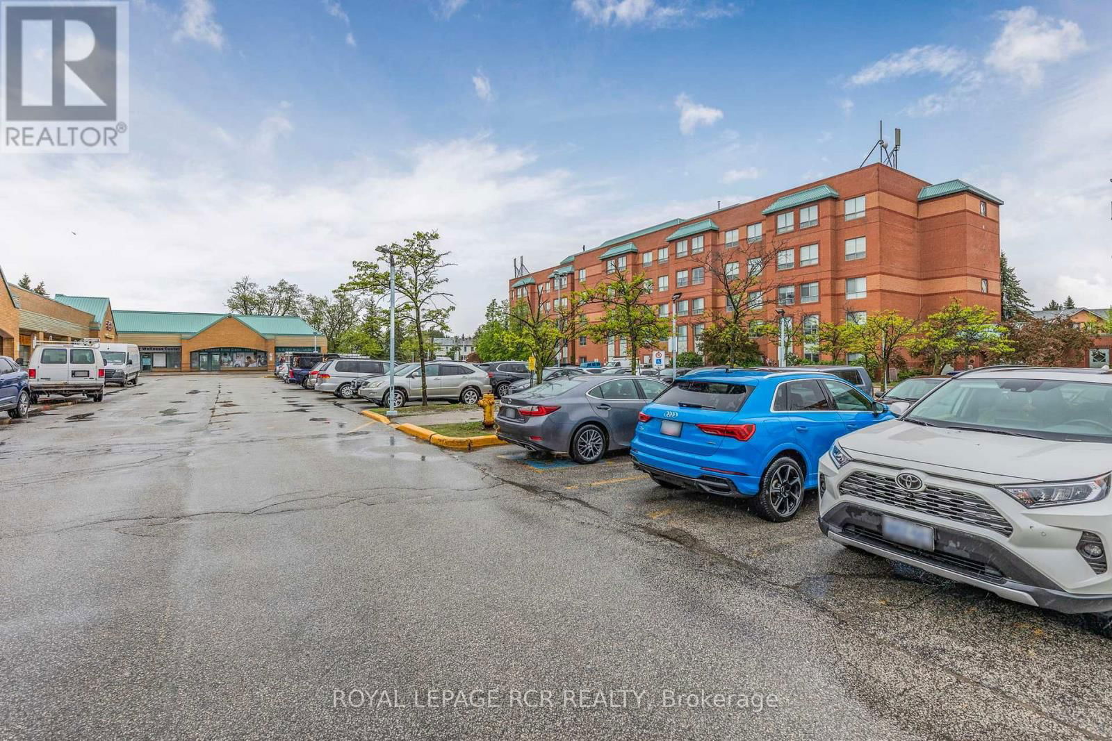16 - 3833 MIDLAND AVENUE Image 27
