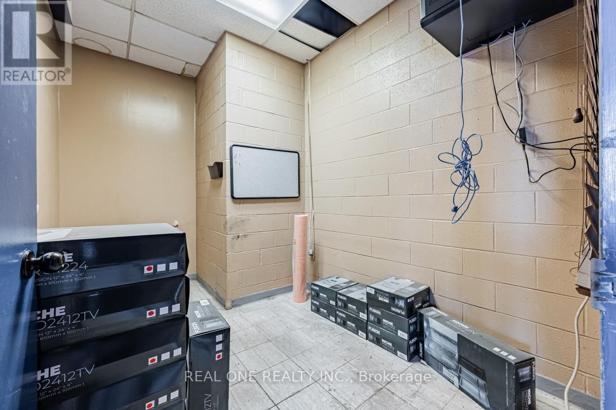 430 FINLEY AVENUE Image 31