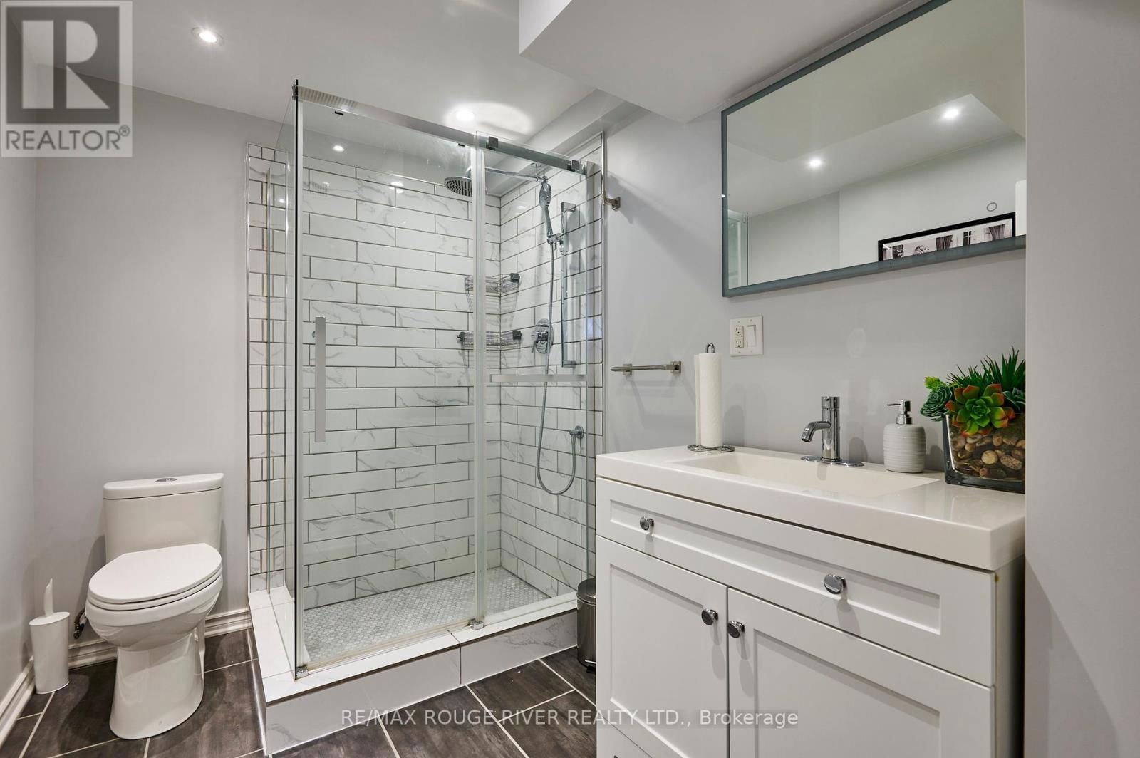52 MARSH ROAD Image 18